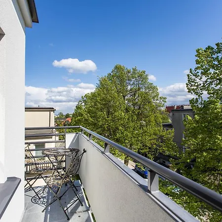 Διαμέρισμα Allegra Z Ogrodem I Sala Zabaw ,darmowy Parking I Lezaki, 5minut Do Morza Γκντίνια