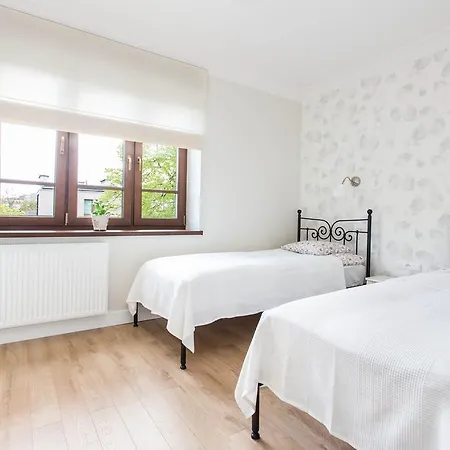 Διαμέρισμα Allegra Z Ogrodem I Sala Zabaw ,darmowy Parking I Lezaki, 5minut Do Morza *