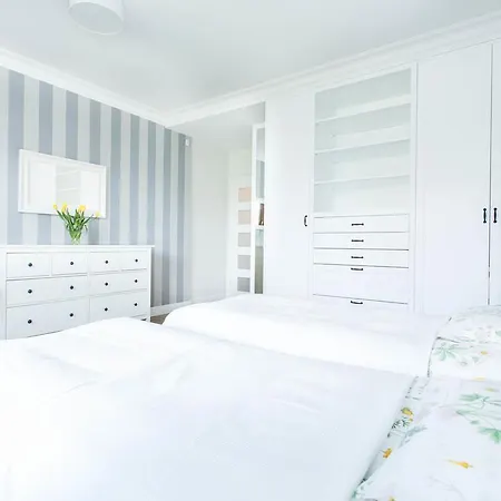 Allegra Z Ogrodem I Sala Zabaw ,darmowy Parking I Lezaki, 5minut Do Morza Διαμέρισμα