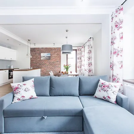 Allegra Z Ogrodem I Sala Zabaw ,darmowy Parking I Lezaki, 5minut Do Morza Appartamento *