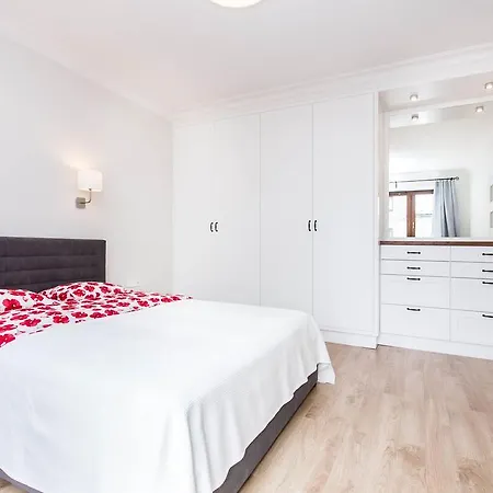 Allegra Z Ogrodem I Sala Zabaw ,darmowy Parking I Lezaki, 5minut Do Morza Διαμέρισμα *