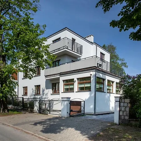 Allegra Z Ogrodem I Sala Zabaw ,darmowy Parking I Lezaki, 5minut Do Morza Appartamento