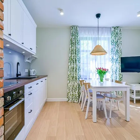 Allegra Z Ogrodem I Sala Zabaw ,darmowy Parking I Lezaki, 5minut Do Morza *