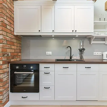 Allegra Z Ogrodem I Sala Zabaw ,darmowy Parking I Lezaki, 5minut Do Morza Appartamento Gdynia