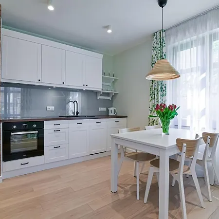 Allegra Z Ogrodem I Sala Zabaw ,darmowy Parking I Lezaki, 5minut Do Morza * Γκντίνια