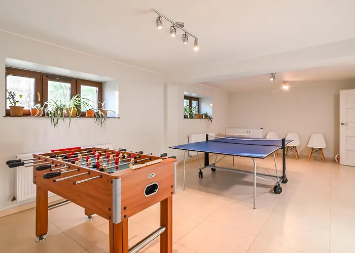 Allegra Z Ogrodem I Salą Zabaw ,darmowy Parking I Leżaki, 5minut Do Morza Apartament *