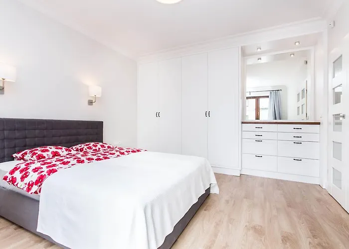 Allegra Z Ogrodem I Salą Zabaw ,darmowy Parking I Leżaki, 5minut Do Morza Apartament *